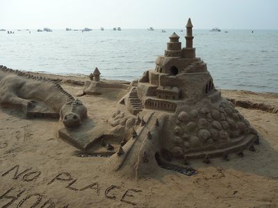 Caseville 2006: Week 2
Sand sculpture contest
